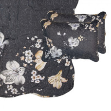 Tmavě šedý prošívaný přehoz s květy na dvoulůžko s 2 povlaky na polštář Annemarieke – 230x250 cm